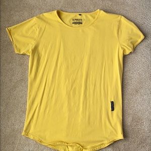 Alphalete t shirt